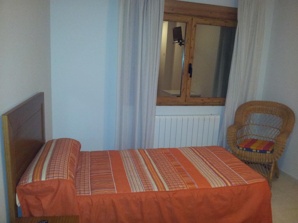 Pension El Abuelo Carbellino Zimmer foto